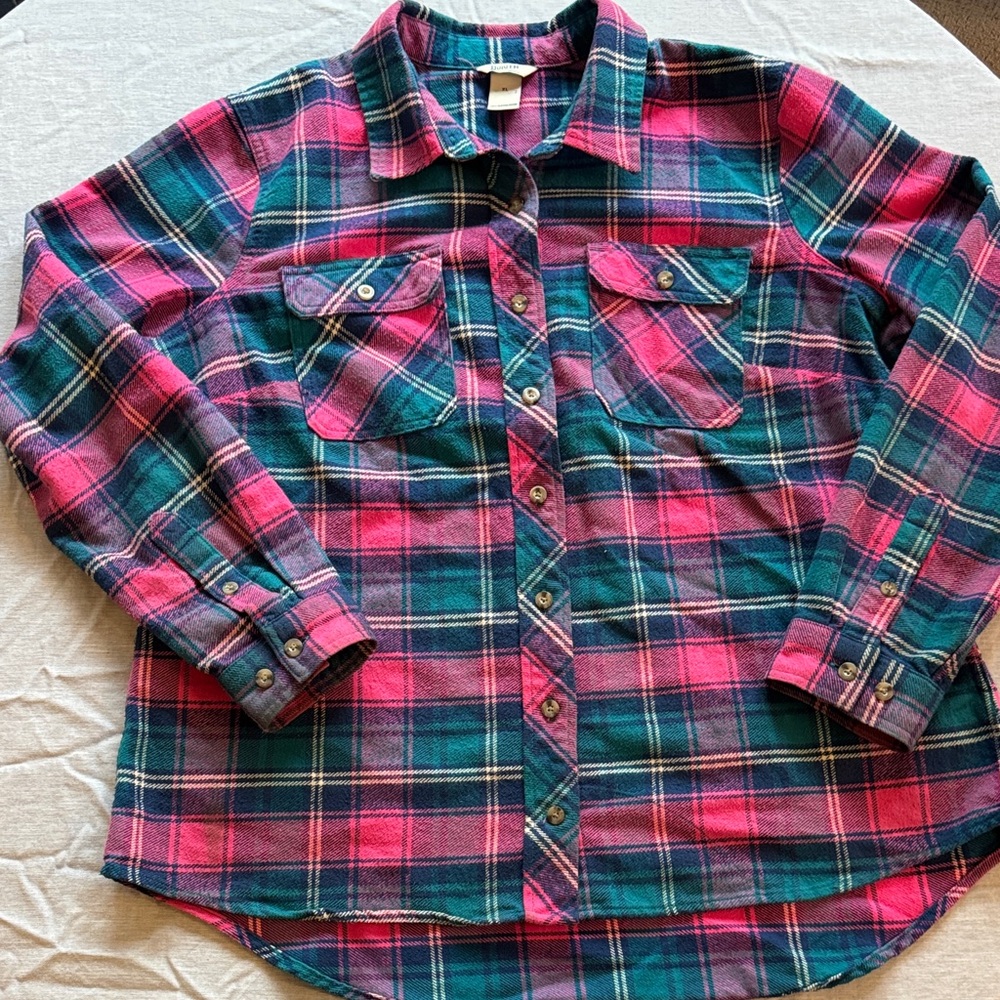 Duluth Trading Co Pink and Green Plaid Button Down Shirt